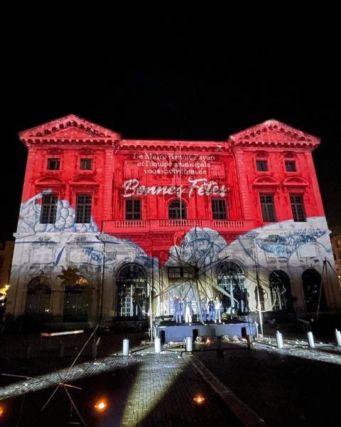 Prestation technique globale du Spectacle Karnavires devant la mairie de Marseille