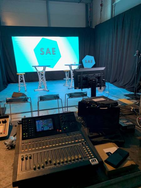 Réalisation et Tournage de l'assemblée générale du SAE à Médiacom Studio 13