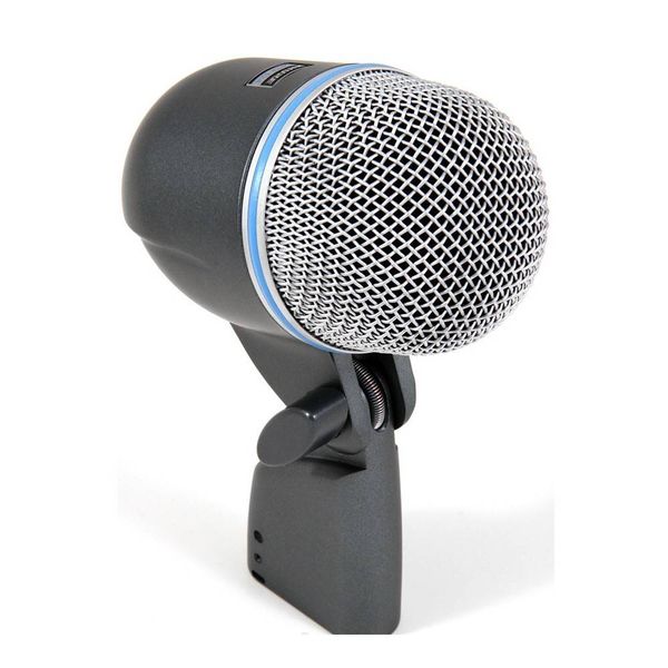 Microphone dynamique (livré avec pince) BETA 52