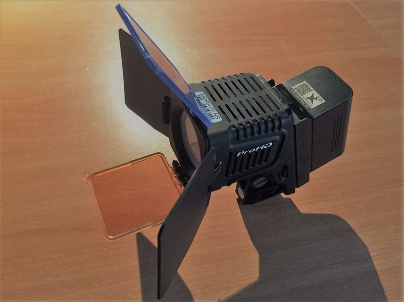 Torche JVC à leds S-2070 ETAT NEUF