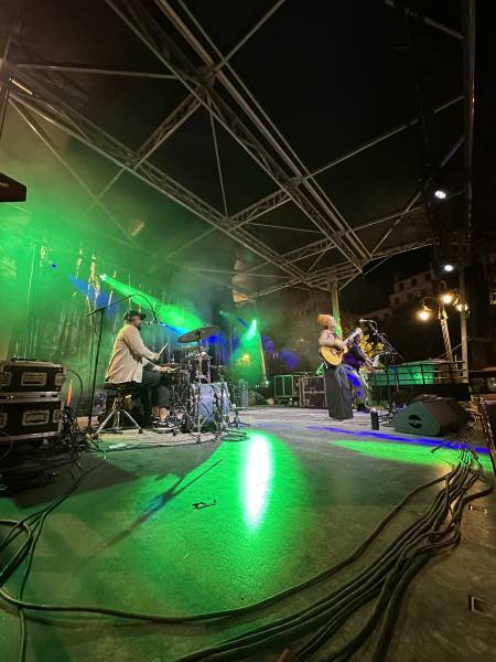 Prestation technique globale du festival Alternatiba à Marseille sur la Canebière.