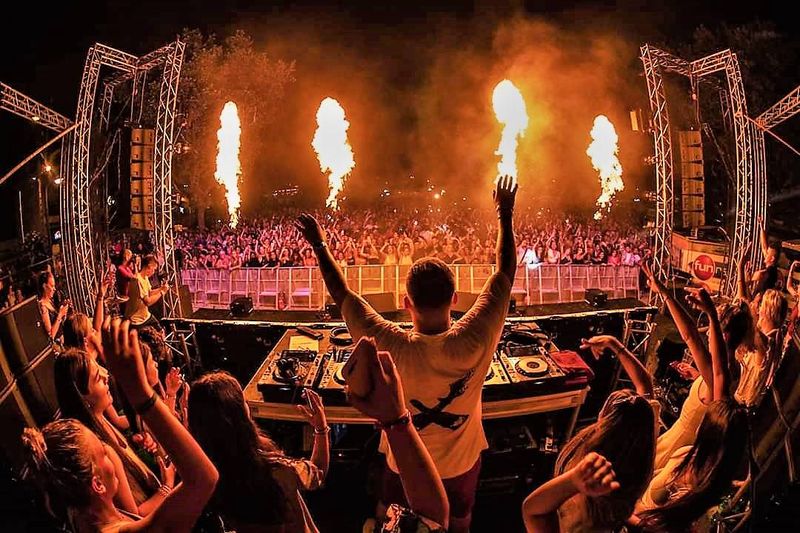 SUMMER VIBES de Saint-Aygulf FREJUS le 17 Juillet 2019