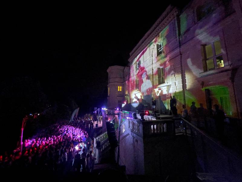 Prestation technique son, lumière, vidéo Concert NRJ GREEN DAY avec MARTIN SOLVEIG et Kungs  au Château de La Buzine