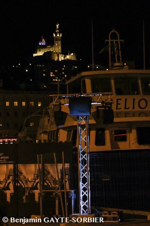 cérémonie d'ouverture marseille capitale européenne du sport location totem enceinte 12xt vieux-port marseille