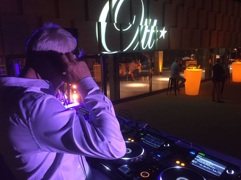 Inauguration du nouveau bâtiment du Chais des domaines d'Ott, Château de Selle