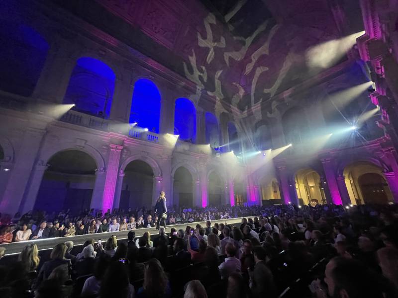 Prestation technique défilé Mode & Design au Palais de la Bourse le 19/10/2023