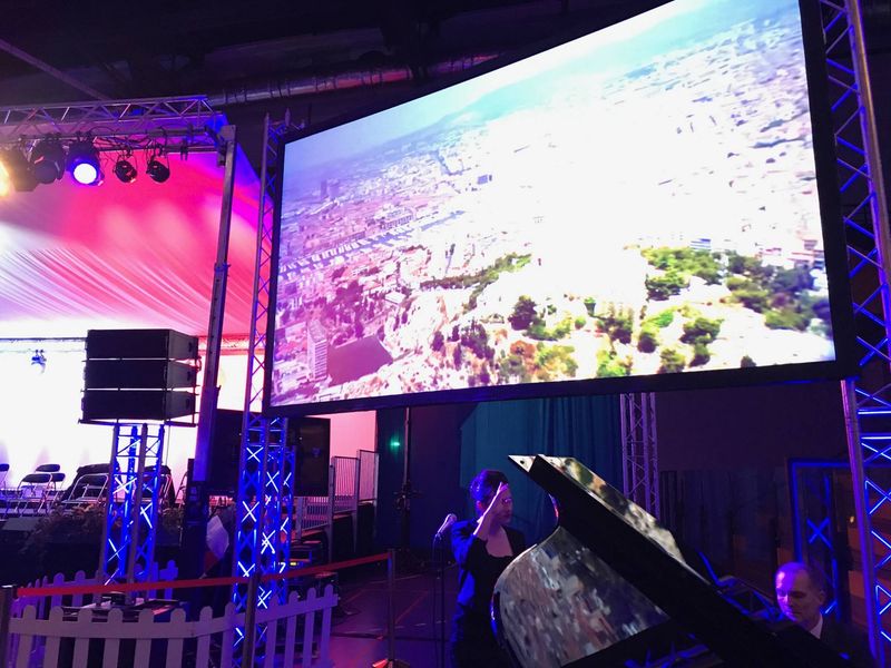 location écran plein jour aix en provence