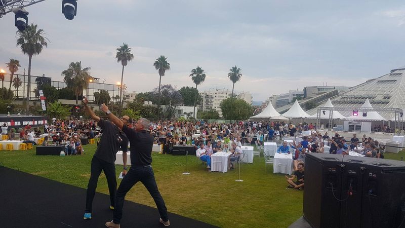 mise en place scène à Nice