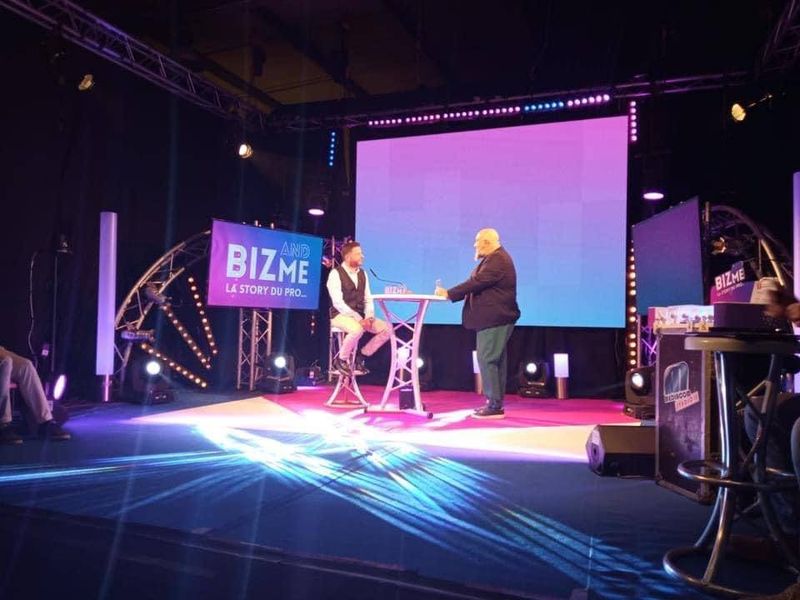 Nouveau : studio de tournage MEDIACOM STUDIO 13