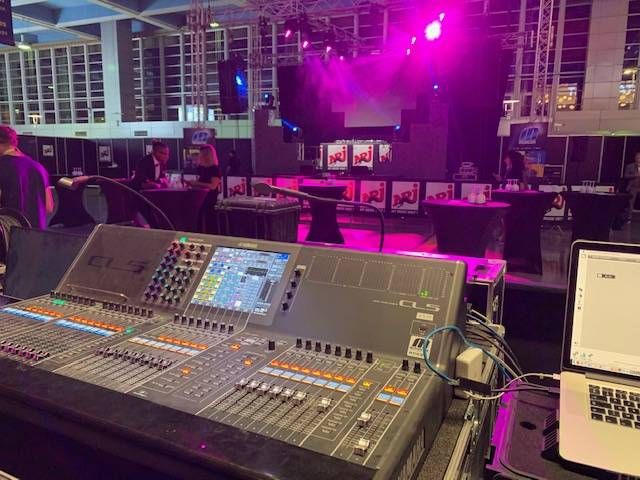 NRJ EXTRAVADANCE OFENBACH AEROPORT MARSEILLE PROVENCE