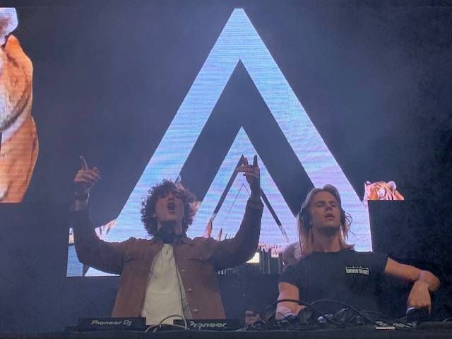 NRJ EXTRAVADANCE OFENBACH AEROPORT MARSEILLE PROVENCE