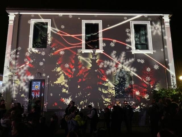 Mapping vidéo sur la façade de la mairie 9/10 Marseille