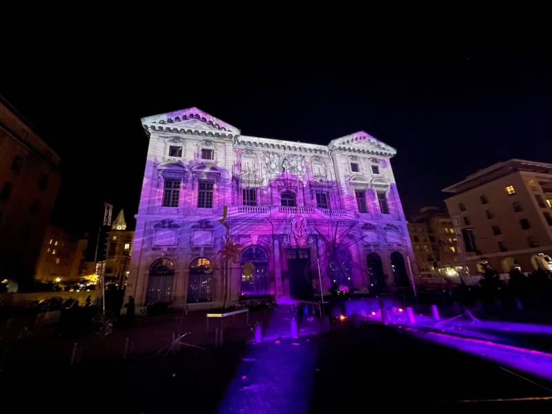 Prestation technique globale du Spectacle Karnavires devant la mairie de Marseille