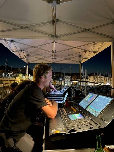 Prestation technique globale du Concert de Levon Minassian le 26 Juillet au théatre de la Mer La Ciotat