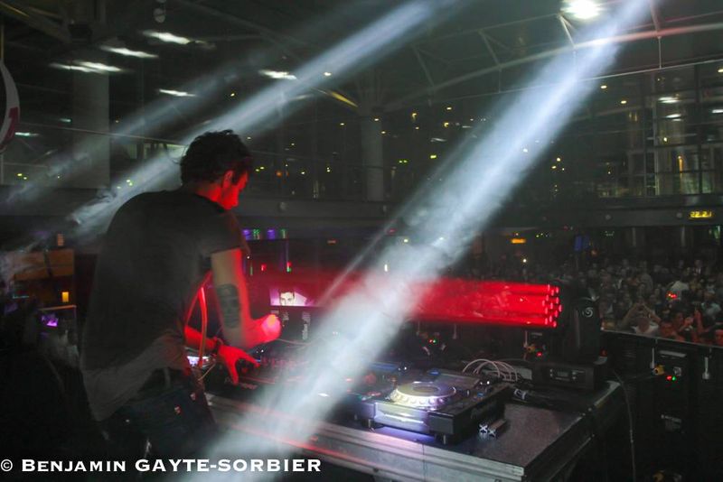 Concert NRJ EXTRAVADANCE avec MARTIN GARRIX à l'aéroport Marseille Provence